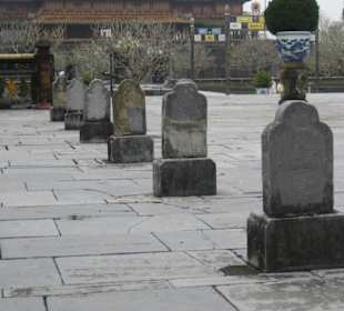 Tafel an einem Platz