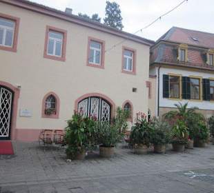 Ortskern Wachenheim Schloss