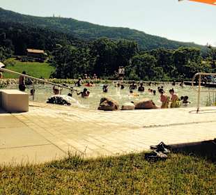 Naturschwimmbad, schön - langer Fußweg