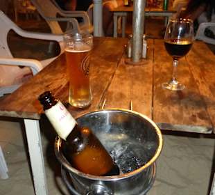 Noch ein Absacker am Strand von Tel Aviv