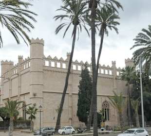 Bei der ehemaligen Seehandelsbörse La Llotja