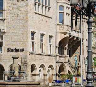 Der Brunnen am Eingang zum Schlossgarten