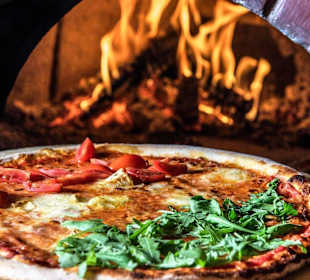 Steakhouse & Pizzeria La Tambra