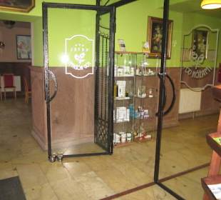 Hotel Pod Rozami Cieplice