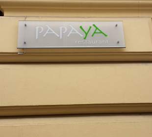 Papaya z zewnątrz