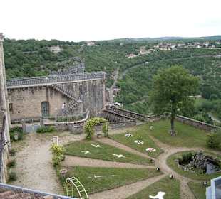 Widok na dziedziniec
