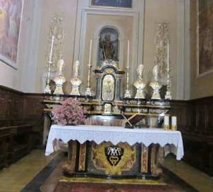 Kirche San Giacomo Nuova