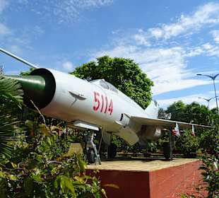 MIG 21