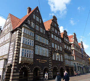 Schöner Marktplatz am Rathaus