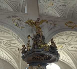 Hofkirche „Unserer Lieben Frau“