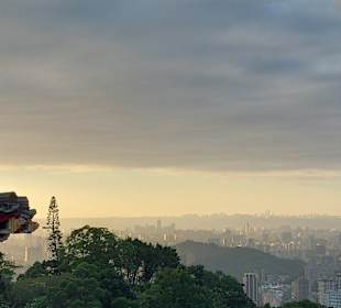 Maokong Gondel -  Rund um Tempel Station