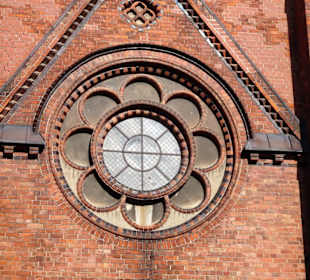 Rundfenster in der Kirche St. Marien