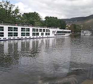 Hotelschiffe