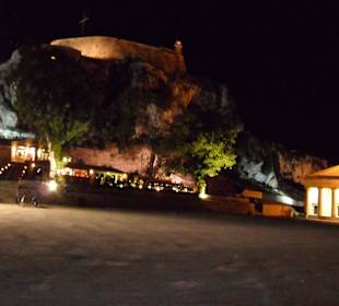 Artemistempel und Alte Festung