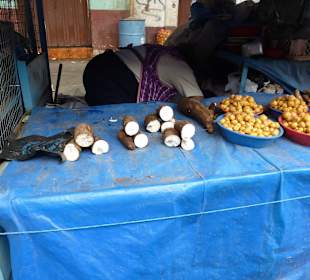 Samstag ist die ganze Stadt ein großer Markt