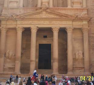 Petra voll mit Touris