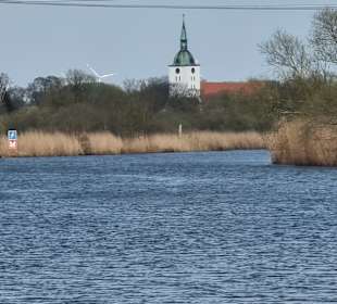 Kirche Loitz von Zeitlow aus.