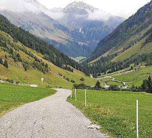 Wandern Stubaital Neustift