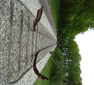 Symbole für die deportierten Menschen