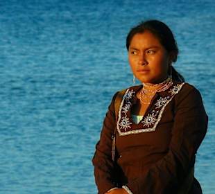 Szenen aus Mandraki-Hafen