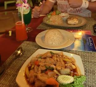 Huhn in Chili und Öl und Barracuda