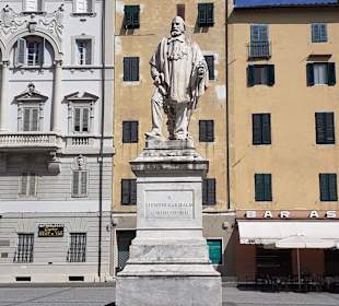 Piazza del Giglio