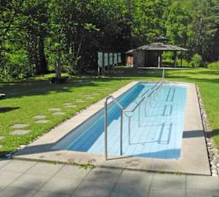 Kneippsches Tretbecken