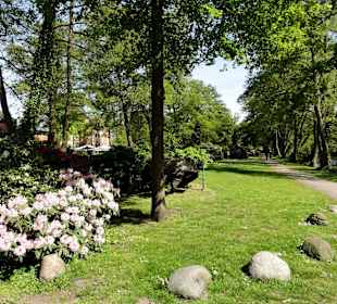 Spaziergang durch die Graftanlagen