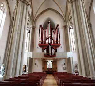 Blick zur Orgelempore