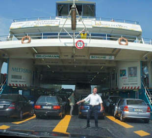 Wjeżdżamy samochodem na prom