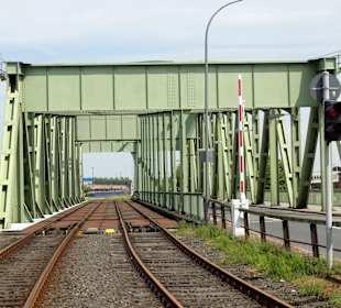 Der Schienenstrang auf der Drehbrücke