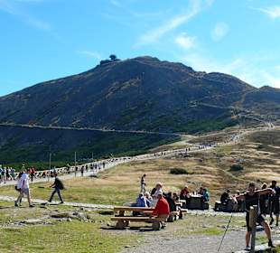 Miejsce do odpoczynku przy Schroniku Dom Śąski
