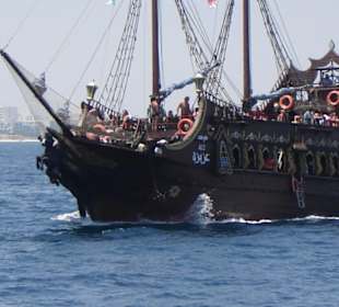 Fahrt mit Piratenboot
