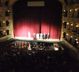 Opernhaus Bühne