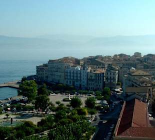 Blick auf die schöne Stadt