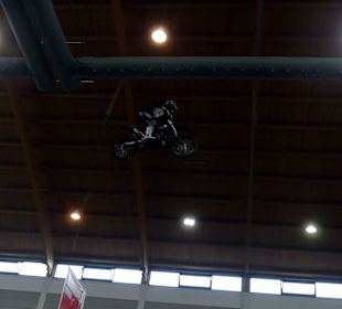 Action FMX-Jump