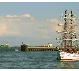 Brigg "Aphrodite" in Cuxhaven