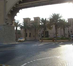 Blick auf Eingang des Souks