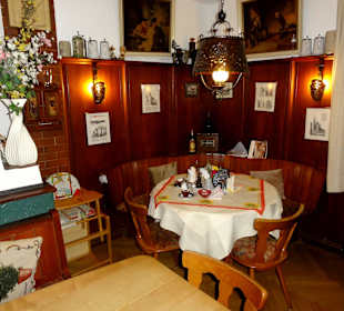 Impressionen aus der Gaststube des "Wallgut"