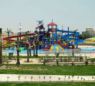 Wasserpark mit 46 Rutschen im Makadi Resort