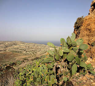 Għasri, am Weg zum Giordan Lighthouse