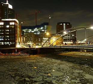 Hamburg by Night / Hafen City