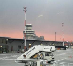 Flughafenfeld - Tegel