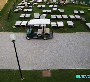 Le auto elettriche del personale servizi