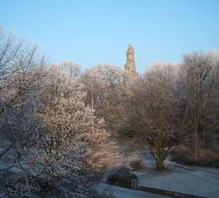 Bismarck guckt elbabwärts