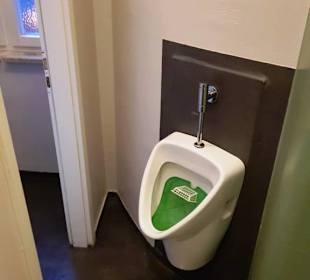 Mini-WC Bereich echt urig