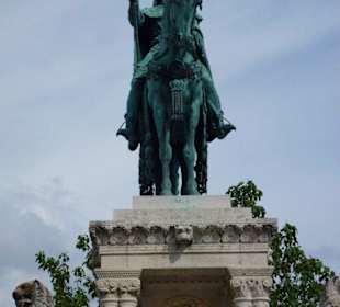 Denkmal vor der Fischerbastei