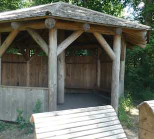 Am Aussichtspunkt neben der Ruine Stollburg