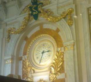 Imposante Bahnhofshalle