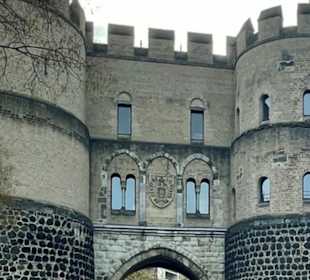 Hahnentorburg